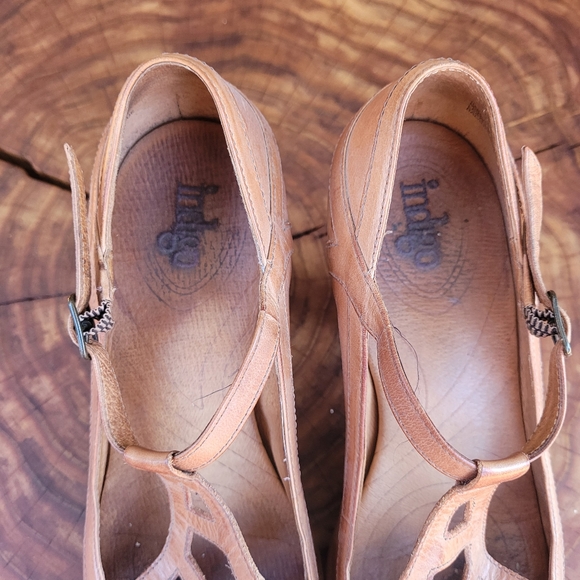 Mary Jane Indigo Heels by Clark's, sz 7.5 - Picture 3 of 8